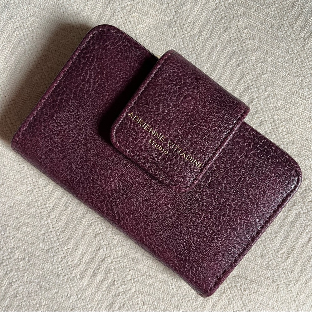 Adrienne Vittadini Burgundy Pebble Wallet NWOT